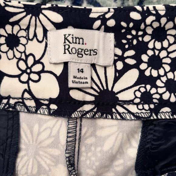Kim Rogers Blue Floral Cropped Tummy Control Capri Pants Women's Size 14 EUC - Picture 6 of 8
